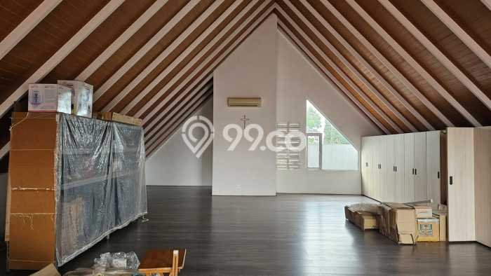 JUAL CEPAT! Rumah Ready Stock Area Strategis Lengkong, Luas 530m2m² Bangunan 530m2m² JUAL CEPAT! Rumah Ready Stock Area Strategis Lengkong, Luas 530m2m² Bangunan 530m2m²