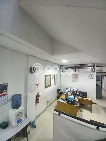 Dijual! Ruko di Cipete Jakarta Selatan LT 65m2 / LB 270m2 Kawasan Strategis Dijual! Ruko di Cipete Jakarta Selatan LT 65m2 / LB 270m2 Kawasan Strategis