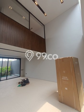 For Sale! Premium House LT 210m2 Desain Modern di Kemang For Sale! Premium House LT 210m2 Desain Modern di Kemang