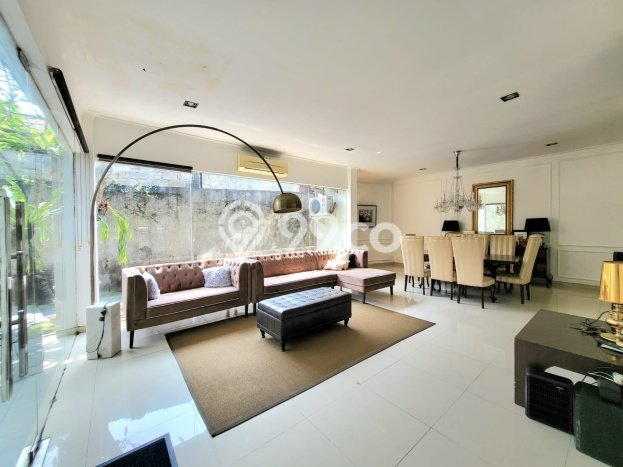 Rumah Mewah LB 300m2 Siap Huni Desain Elegan di Pondok Cabe, Tangerang Rumah Mewah LB 300m2 Siap Huni Desain Elegan di Pondok Cabe, Tangerang