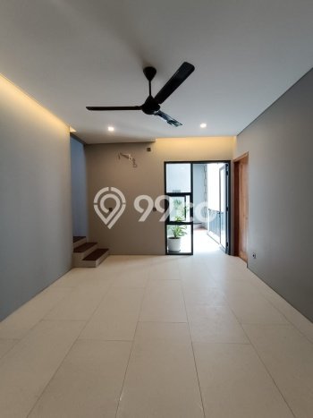 Jual Rumah Luas Megah Dengan View Eksklusif di Pondok Indah, Jakarta Selatan Jual Rumah Luas Megah Dengan View Eksklusif di Pondok Indah, Jakarta Selatan