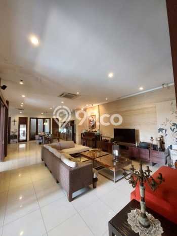 Rumah Elit LB 750m2 Siap Huni Desain Elegan di Ampera, Jakarta Selatan Rumah Elit LB 750m2 Siap Huni Desain Elegan di Ampera, Jakarta Selatan