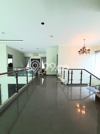 Hunian Mewah LB 600m2 Siap Huni Desain Elegan di Lebak Bulus, Jakarta Selatan Hunian Mewah LB 600m2 Siap Huni Desain Elegan di Lebak Bulus, Jakarta Selatan
