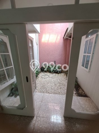 Rumah kawasan Kebayoran Baru, 4 KM, Area Elite, LT 225m2m² Bangunan 300m2m² Rumah kawasan Kebayoran Baru, 4 KM, Area Elite, LT 225m2m² Bangunan 300m2m²