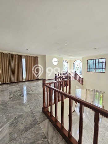 For Sale! Luxury House LT 515m2 Desain Modern di Lebak Bulus For Sale! Luxury House LT 515m2 Desain Modern di Lebak Bulus