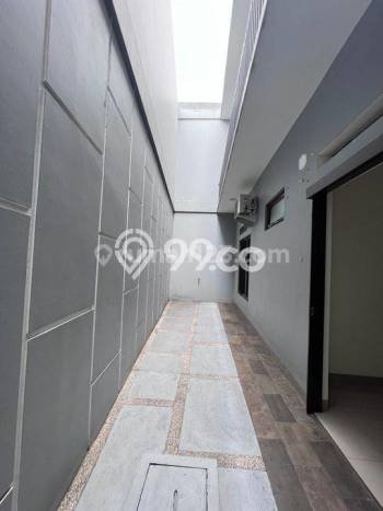 Rumah Elit LB 160m2 Siap Pakai Desain Elegan di Lebak Bulus, Jakarta Selatan Rumah Elit LB 160m2 Siap Pakai Desain Elegan di Lebak Bulus, Jakarta Selatan