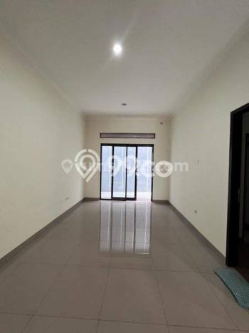 Rumah Elit LB 160m2 Siap Pakai Desain Elegan di Lebak Bulus, Jakarta Selatan Rumah Elit LB 160m2 Siap Pakai Desain Elegan di Lebak Bulus, Jakarta Selatan