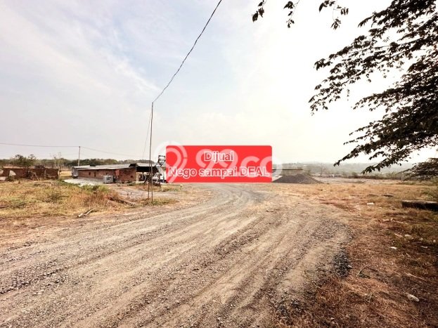 Area Ramai! Pabrik Dijual di Beber untuk Bisnis Luas Bangunan 150m2 Area Ramai! Pabrik Dijual di Beber untuk Bisnis Luas Bangunan 150m2