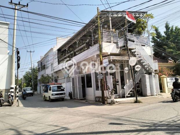 Komersial Dijual di Cirebon LT 300m2 & LB 600m2 Lokasi Terbaik! Komersial Dijual di Cirebon LT 300m2 & LB 600m2 Lokasi Terbaik!