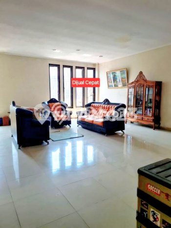 Untuk Dijual! Komersial di Cirebon Kota Cirebon LT 291m2 / LB 560m2 Kawasan Strategis Untuk Dijual! Komersial di Cirebon Kota Cirebon LT 291m2 / LB 560m2 Kawasan Strategis