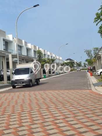 For Sale! Luxury House LT 120m2 Desain Elegan di Pantai Indah Kapuk 2 For Sale! Luxury House LT 120m2 Desain Elegan di Pantai Indah Kapuk 2
