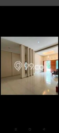 Jual Rumah Favorit Siap Huni LB 350m2 di Banyumanik, Semarang Jual Rumah Favorit Siap Huni LB 350m2 di Banyumanik, Semarang