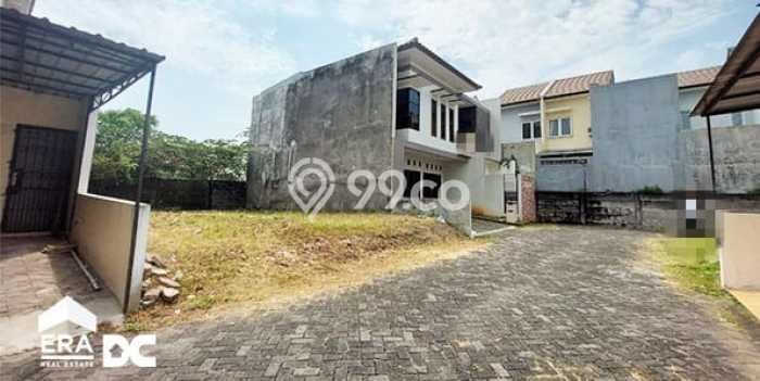 Lahan Dijual Lokasi Strategis di Semarang dengan Luas 143m2 Lahan Dijual Lokasi Strategis di Semarang dengan Luas 143m2