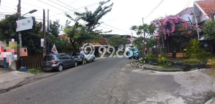 Ruko untuk disewa di Semarang Tengah punya LT 63m2 & LB 180m2 harga sewa kompetitif Ruko untuk disewa di Semarang Tengah punya LT 63m2 & LB 180m2 harga sewa kompetitif