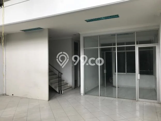 Unit Kantor Paling Strategis di Semarang Tengah Semarang dengan LB 700m2 Unit Kantor Paling Strategis di Semarang Tengah Semarang dengan LB 700m2