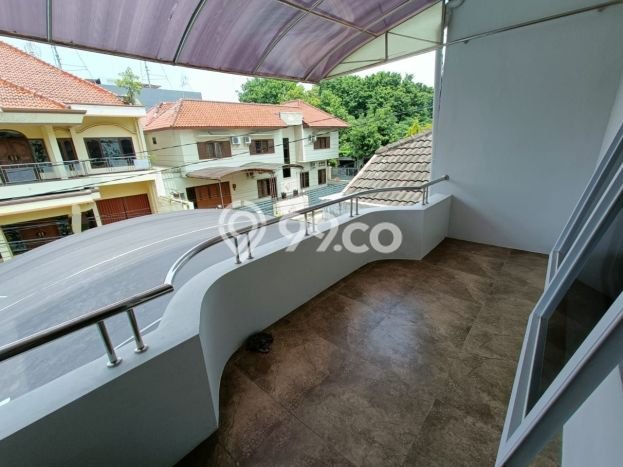 Ruko Dijual di Prime Area Semarang Luas 200m2 Ruko Dijual di Prime Area Semarang Luas 200m2