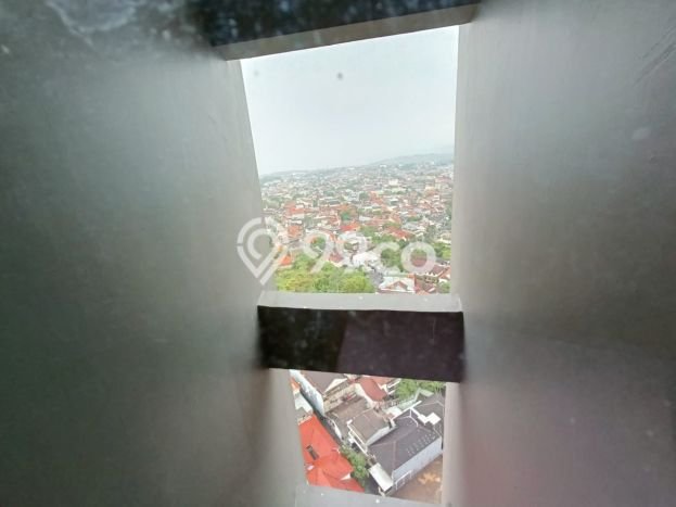 Apartemen Nyaman untuk Dijual di Tembalang, Semarang, Jawa Tengah Apartemen Nyaman untuk Dijual di Tembalang, Semarang, Jawa Tengah