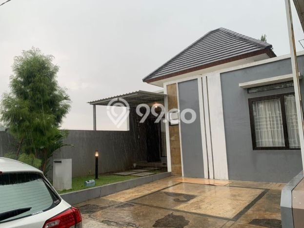 Disewakan Segera Rumah Kondisi Bagus di Area BSB City, Semarang Disewakan Segera Rumah Kondisi Bagus di Area BSB City, Semarang