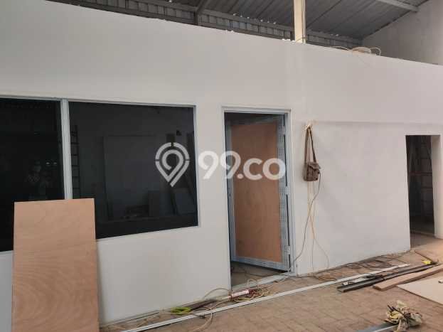 Disewakan Gudang di Kawasan Ramai Pudak Payung Luas 300m2 Disewakan Gudang di Kawasan Ramai Pudak Payung Luas 300m2