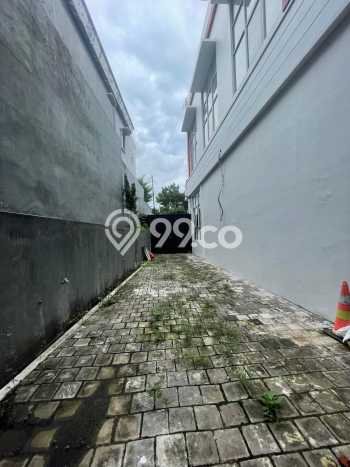 Untuk Disewa Ruko di Semarang Barat Semarang LT 144m2, LB 160m2 Untuk Disewa Ruko di Semarang Barat Semarang LT 144m2, LB 160m2