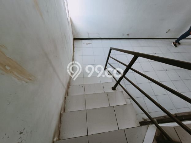Ruko Dijual di Semarang LT 120m2 & LB 240m2 Lokasi Terbaik! Ruko Dijual di Semarang LT 120m2 & LB 240m2 Lokasi Terbaik!