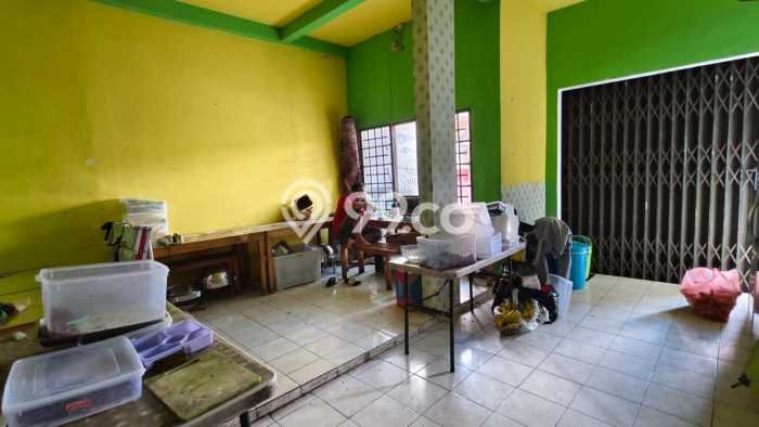 Komersial Dijual di Semarang LT 120m2 & LB 240m2 Lokasi Terbaik! Komersial Dijual di Semarang LT 120m2 & LB 240m2 Lokasi Terbaik!