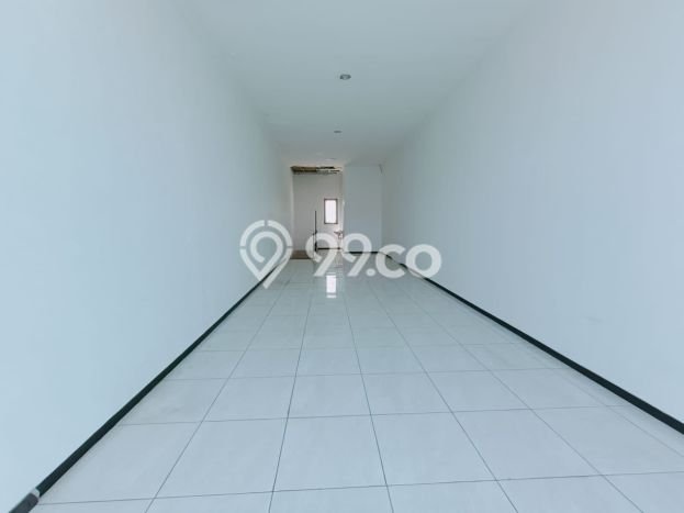 Disewakan Ruko di Kawasan Ramai Lamper Luas 232m2 Disewakan Ruko di Kawasan Ramai Lamper Luas 232m2