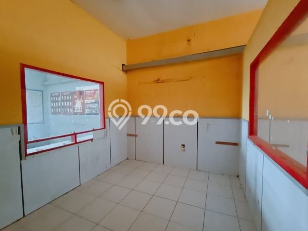 Ruko Dijual di Semarang LT 120m2 & LB 240m2 Lokasi Terbaik! Ruko Dijual di Semarang LT 120m2 & LB 240m2 Lokasi Terbaik!