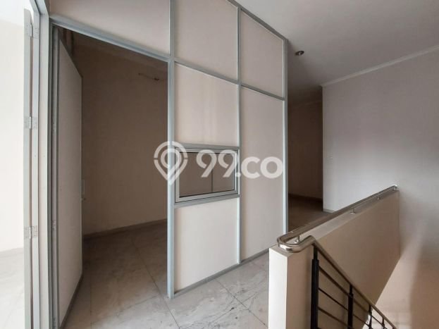 FOR SALE! Ruko di Semarang Tengah Semarang, LT 50m2, LB 90m2 FOR SALE! Ruko di Semarang Tengah Semarang, LT 50m2, LB 90m2