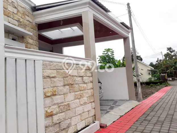 Hunian Cantik Modern Lb 100m2 di Mlati, Sleman Hunian Cantik Modern Lb 100m2 di Mlati, Sleman