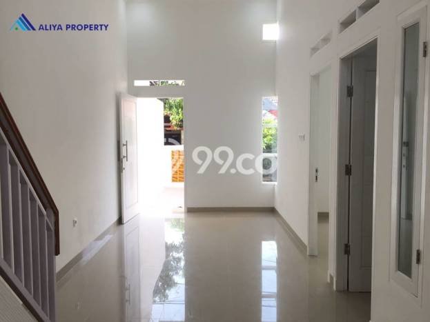Rumah Luas Asri 3 KT Siap Pakai di Bekasi Bekasi Rumah Luas Asri 3 KT Siap Pakai di Bekasi Bekasi