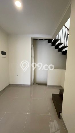 Disewakan! Rumah 4 Kamar Tidur &
3 Kamar Mandi di Gading Serpong, Tangerang Disewakan! Rumah 4 Kamar Tidur &
3 Kamar Mandi di Gading Serpong, Tangerang