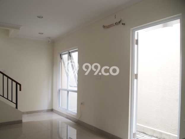 Rumah Elit Modern Siap Huni di Gading Serpong Tangerang Rumah Elit Modern Siap Huni di Gading Serpong Tangerang