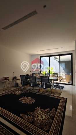For Sale! Luxury House LT 230m2 Desain Elegan di BSD For Sale! Luxury House LT 230m2 Desain Elegan di BSD