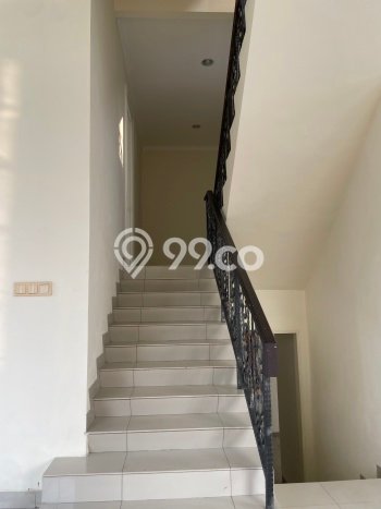 Jarang Ada! Rumah Sewa 3 Kamar Bagus Siap Huni Green Lake City Jarang Ada! Rumah Sewa 3 Kamar Bagus Siap Huni Green Lake City