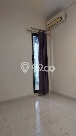 Rumah Asri area , 2 KM, Akses Mudah Rumah Asri area , 2 KM, Akses Mudah