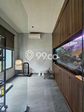 Ready to Use! Luxury House LT 200m2 Desain Modern di Alam Sutera Ready to Use! Luxury House LT 200m2 Desain Modern di Alam Sutera