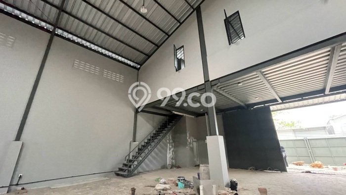 Disewakan Gudang di Cipondoh Tangerang LT 752m2, LB 636m2 Disewakan Gudang di Cipondoh Tangerang LT 752m2, LB 636m2