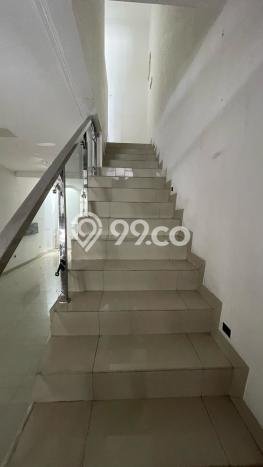 Jual Rumah Modern 2 KT di Green Lake City, Jakarta Barat Jual Rumah Modern 2 KT di Green Lake City, Jakarta Barat