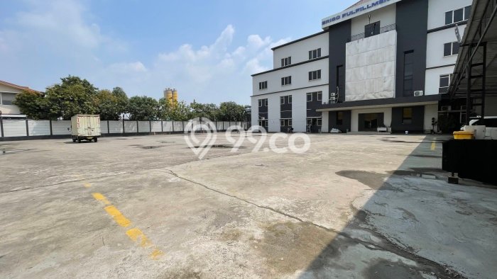 Gudang Kawasan Legok, Luas 1920m2m², For Rent, Pusat Bisnis, Ready Usaha Gudang Kawasan Legok, Luas 1920m2m², For Rent, Pusat Bisnis, Ready Usaha