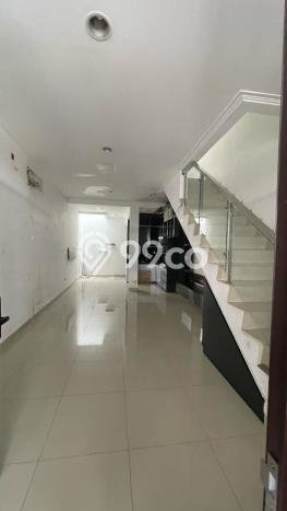 Jual Rumah Modern 2 KT di Green Lake City, Jakarta Barat Jual Rumah Modern 2 KT di Green Lake City, Jakarta Barat