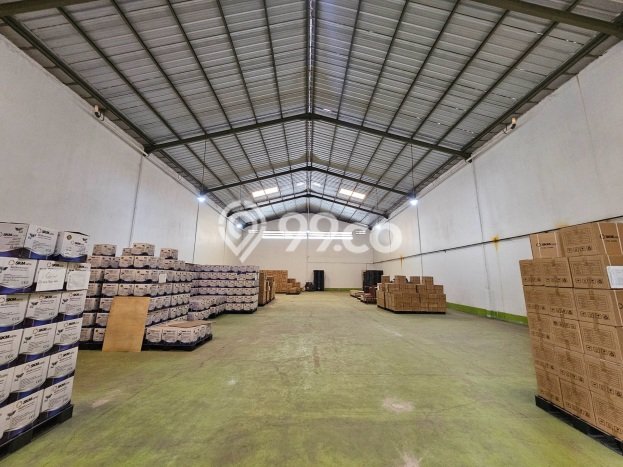 Gudang Bagus Dijual LB 558m2 Lokasi Strategis Tangerang Area Cocok untuk Berbisnis Gudang Bagus Dijual LB 558m2 Lokasi Strategis Tangerang Area Cocok untuk Berbisnis