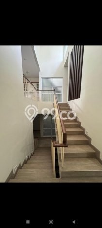 Rumah sewa siap pakai 4 Kamar Tidur di Hegarmanah, Bandung Rumah sewa siap pakai 4 Kamar Tidur di Hegarmanah, Bandung