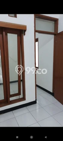 Lokasi terbaik! Rumah siap huni disewakan di Arcamanik LB 84m2 Lokasi terbaik! Rumah siap huni disewakan di Arcamanik LB 84m2