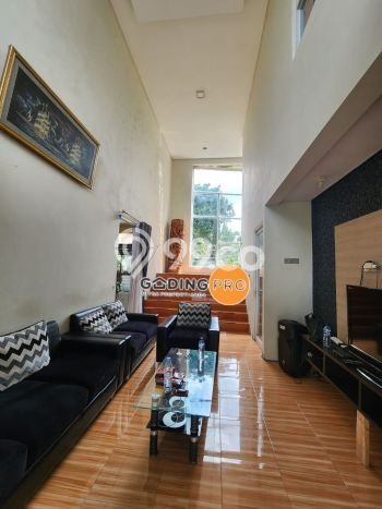 Vila di , Luas 1280m2m², Akses ke beragam keperluan Vila di , Luas 1280m2m², Akses ke beragam keperluan