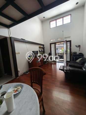 For Sale Rumah 3 Kamar Lokasi Ideal Nyaman dan Strategis di BSD For Sale Rumah 3 Kamar Lokasi Ideal Nyaman dan Strategis di BSD