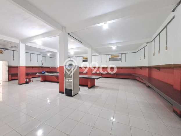 LOKASI STRATEGIS! Ruko For Rent Kawasan Serpong, Luas 180m2m², Pusat Usaha LOKASI STRATEGIS! Ruko For Rent Kawasan Serpong, Luas 180m2m², Pusat Usaha