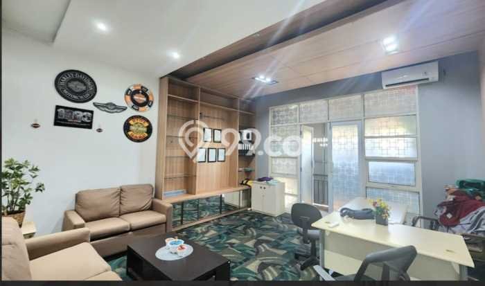 Untuk Dijual Ruko di Serpong Tangerang Selatan LT 75m2 / LB 180m2 Untuk Dijual Ruko di Serpong Tangerang Selatan LT 75m2 / LB 180m2