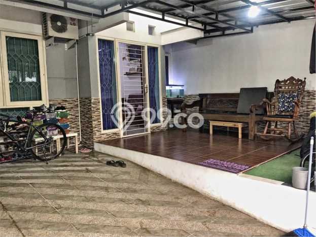 Rumah di Serpong, Akses ke Pusat Kota, 3 KT Rumah di Serpong, Akses ke Pusat Kota, 3 KT