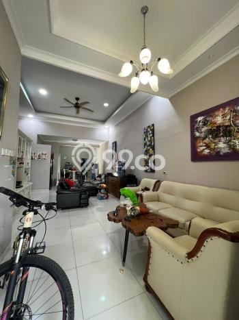 Rumah Bagus Siap Pakai Di Ciputat Luas 170m2 Aman Rumah Bagus Siap Pakai Di Ciputat Luas 170m2 Aman
